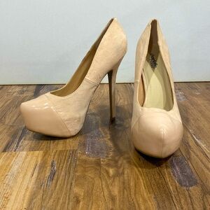 Pale pink/nude platform heels